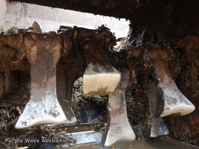 image for item IP9121 Knight 8024  manure spreader