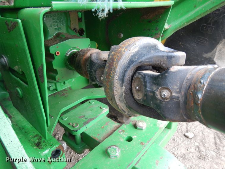 image for item IP9122 2016 John Deere L340  large square baler