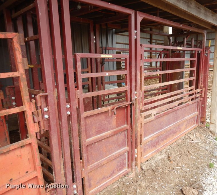 image for item IP9123 Cowco livestock chute