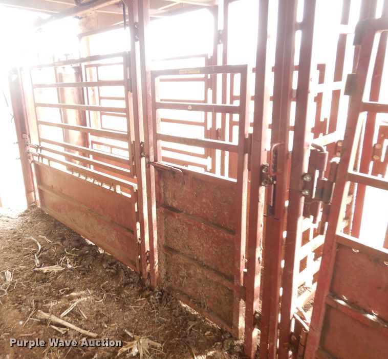 image for item IP9123 Cowco livestock chute