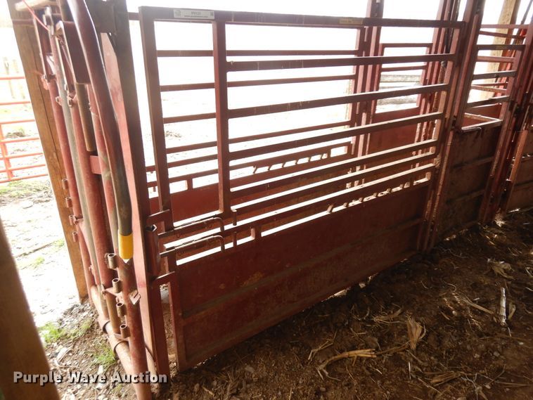 image for item IP9123 Cowco livestock chute