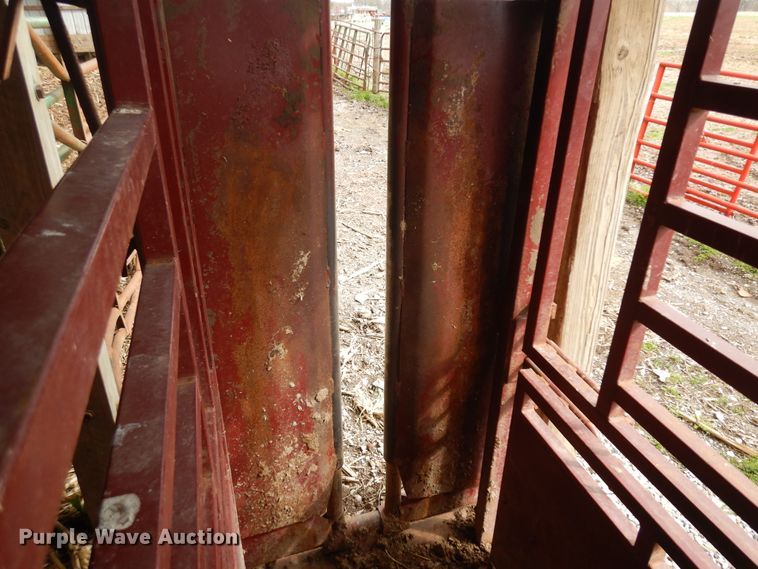 image for item IP9123 Cowco livestock chute