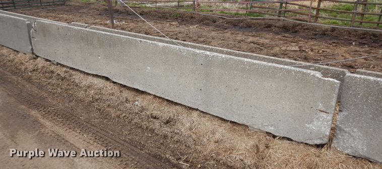 image for item IP9127 (10) concrete feed bunks