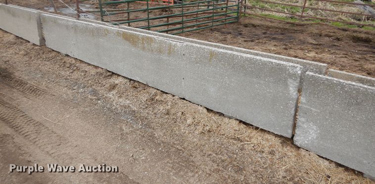 image for item IP9127 (10) concrete feed bunks