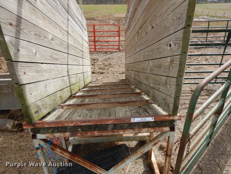 image for item IP9129 Livestock loading chute