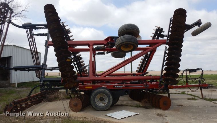 image for item IP9135 Case IH 330 Turbo Till  vertical tillage