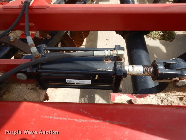 image for item IP9135 Case IH 330 Turbo Till  vertical tillage