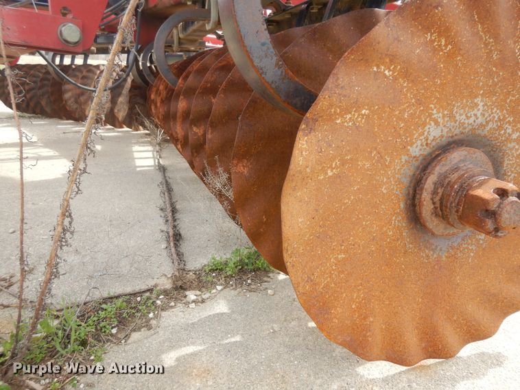 image for item IP9135 Case IH 330 Turbo Till  vertical tillage