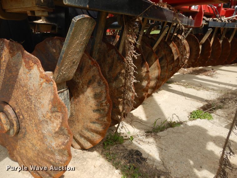 image for item IP9135 Case IH 330 Turbo Till  vertical tillage