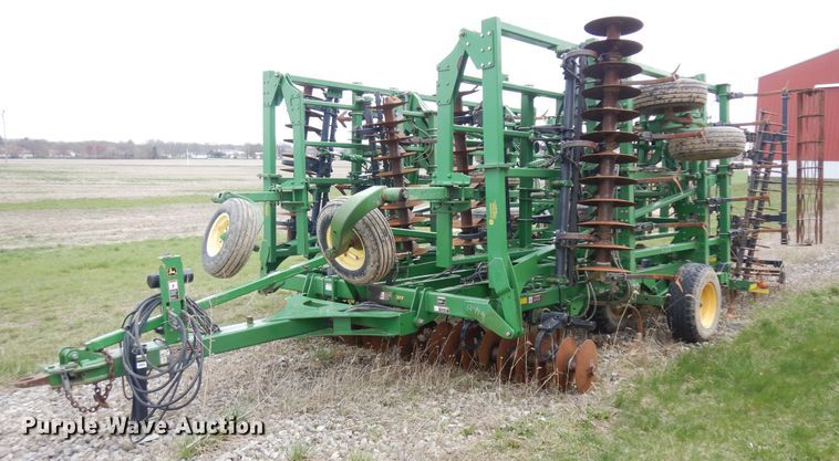 image for item IP9136 John Deere 2310  mulcher finisher