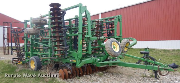 image for item IP9136 John Deere 2310  mulcher finisher