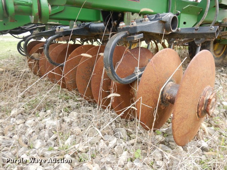 image for item IP9136 John Deere 2310  mulcher finisher