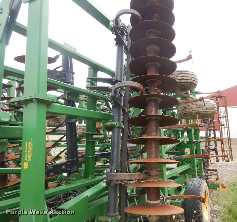 image for item IP9136 John Deere 2310  mulcher finisher