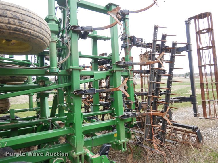 image for item IP9136 John Deere 2310  mulcher finisher