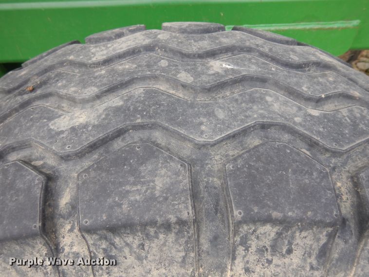 image for item IP9136 John Deere 2310  mulcher finisher