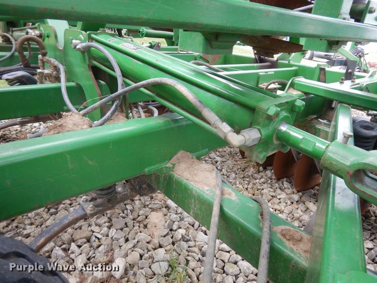 image for item IP9136 John Deere 2310  mulcher finisher