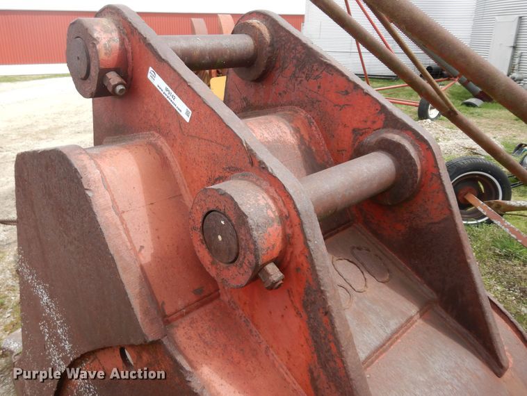 image for item IP9142 Esco  37"W excavator bucket