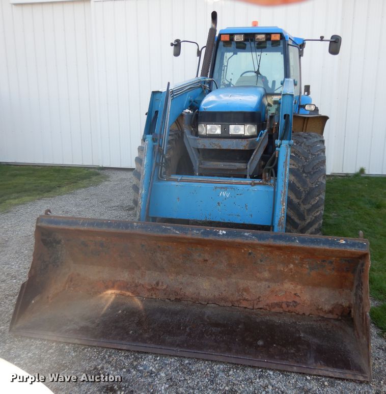 image for item IP9147 1996 New Holland 8360  MFWD tractor