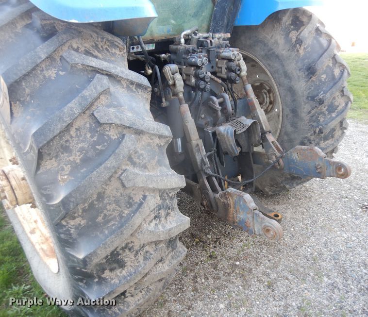 image for item IP9147 1996 New Holland 8360  MFWD tractor