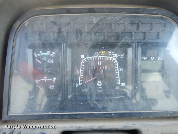 image for item IP9147 1996 New Holland 8360  MFWD tractor