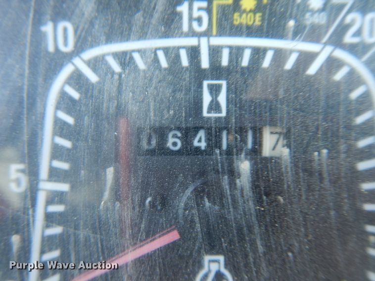 image for item IP9147 1996 New Holland 8360  MFWD tractor