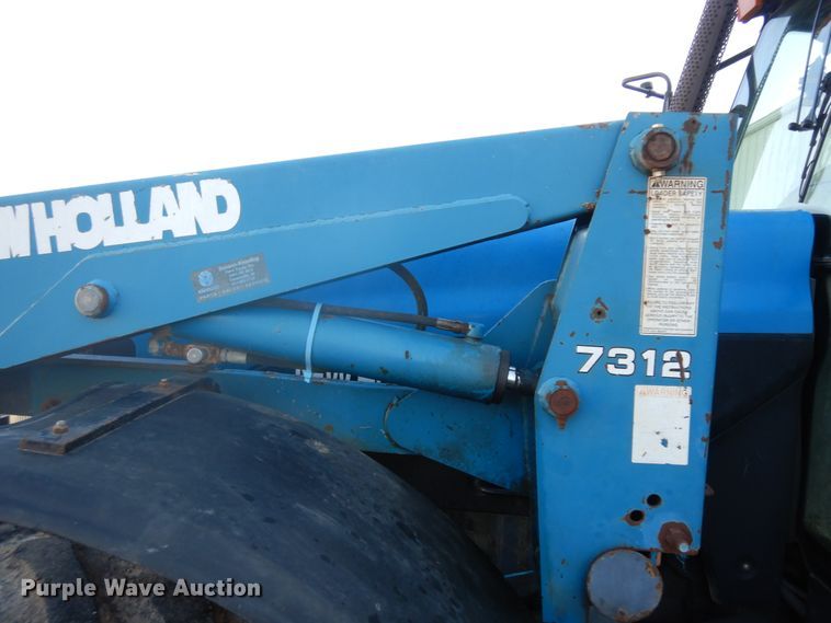 image for item IP9147 1996 New Holland 8360  MFWD tractor