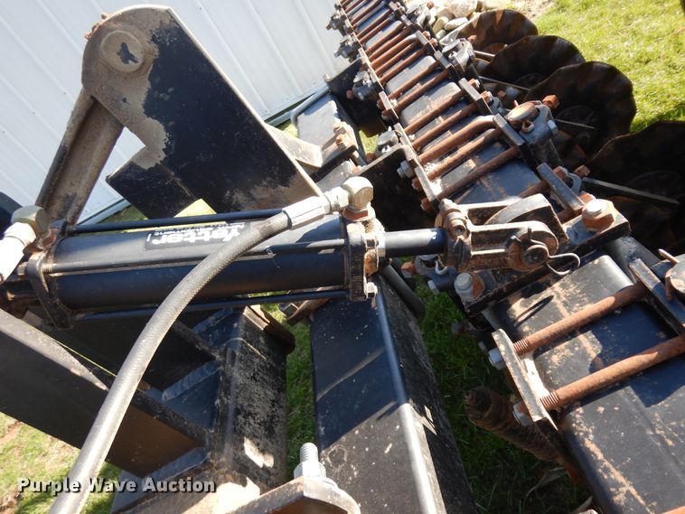 image for item IP9148 Case IH 5400 Minimum Till  no-till grain drill