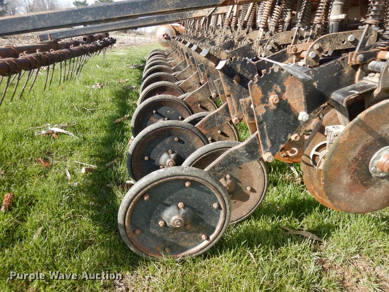 image for item IP9148 Case IH 5400 Minimum Till  no-till grain drill