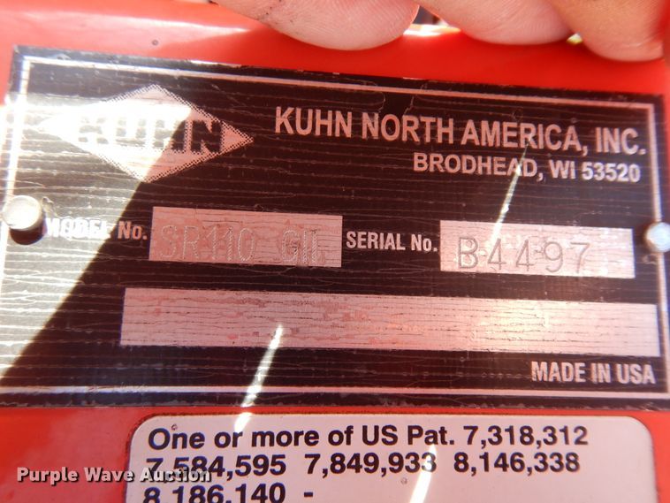 image for item IP9149 Kuhn SR110 GII hay rake