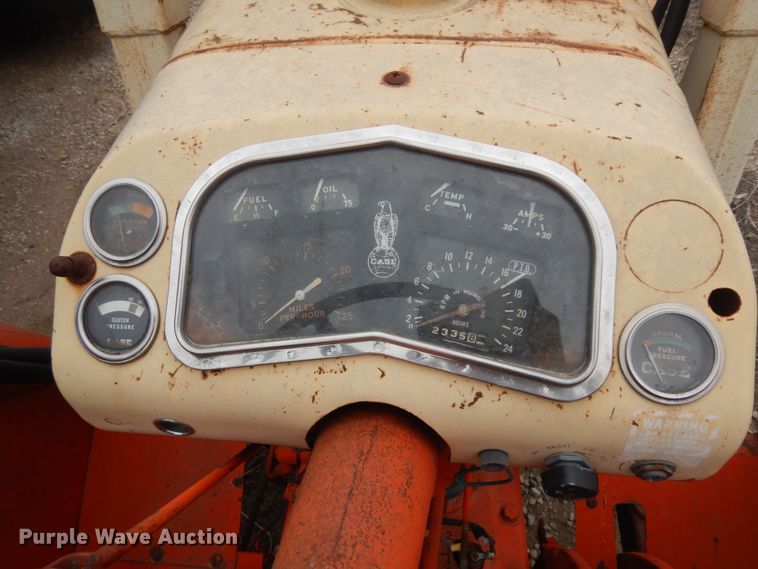 image for item IP9239 Case 830  tractor