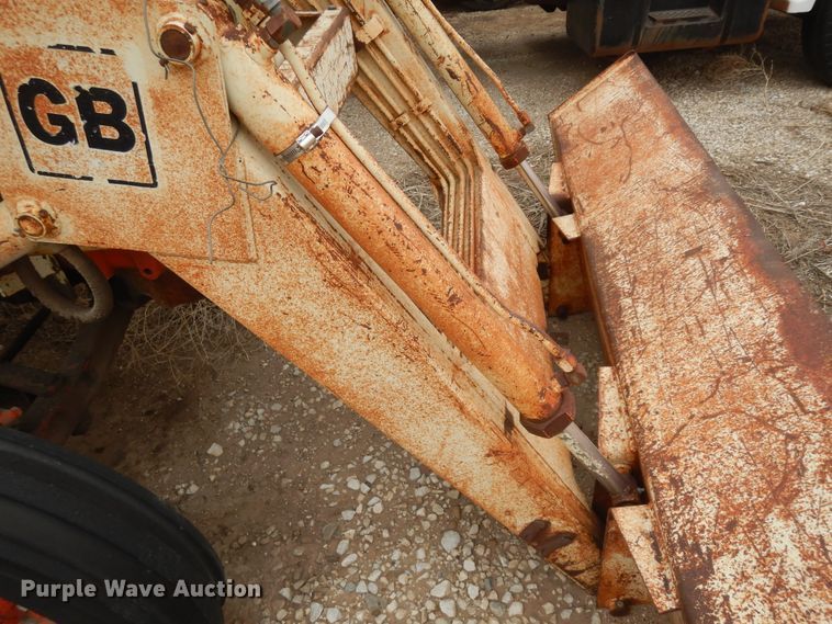 image for item IP9239 Case 830  tractor