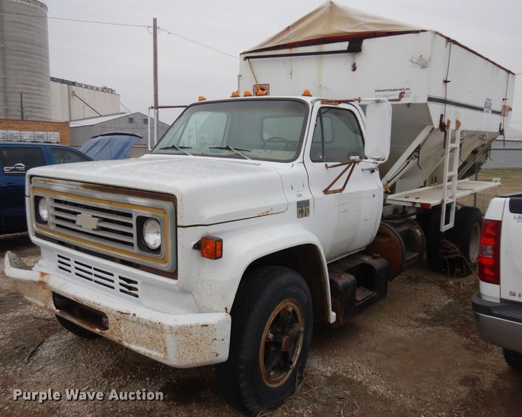image for item IP9240 1979  Chevrolet C70  seed tender truck