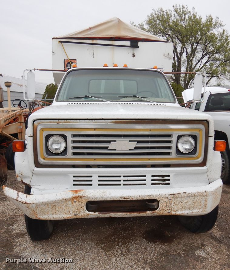 image for item IP9240 1979  Chevrolet C70  seed tender truck