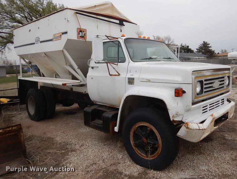 image for item IP9240 1979  Chevrolet C70  seed tender truck