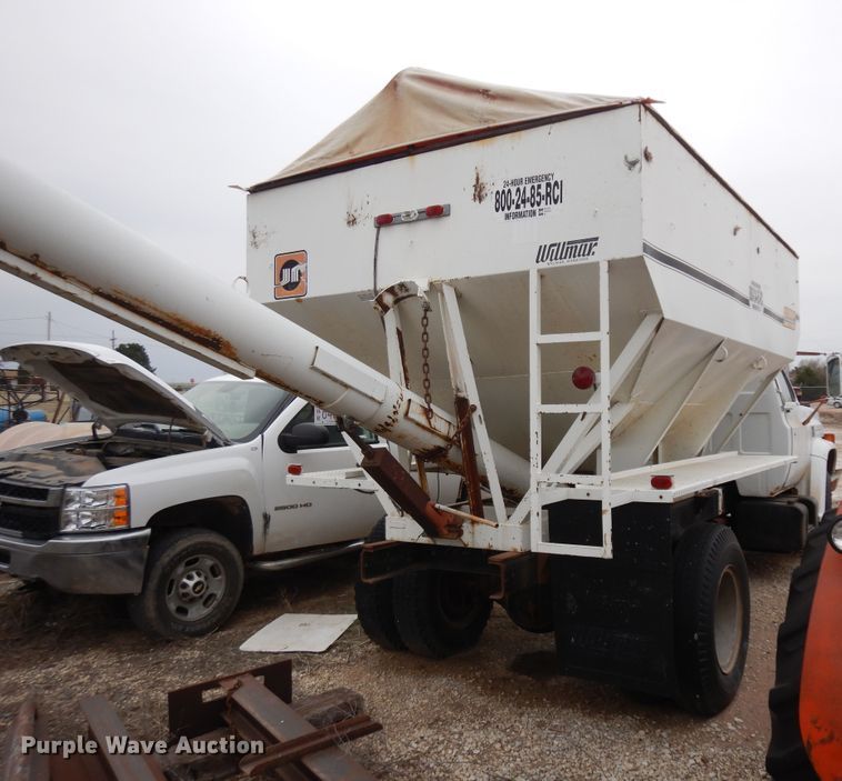 image for item IP9240 1979  Chevrolet C70  seed tender truck