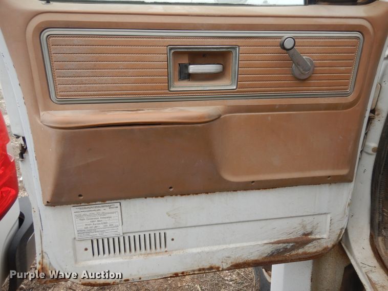 image for item IP9240 1979  Chevrolet C70  seed tender truck