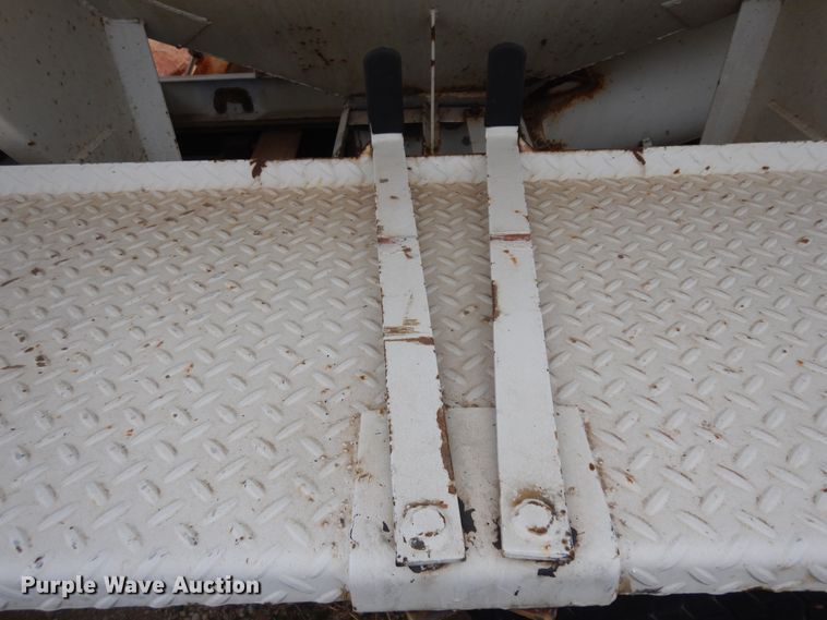 image for item IP9240 1979  Chevrolet C70  seed tender truck