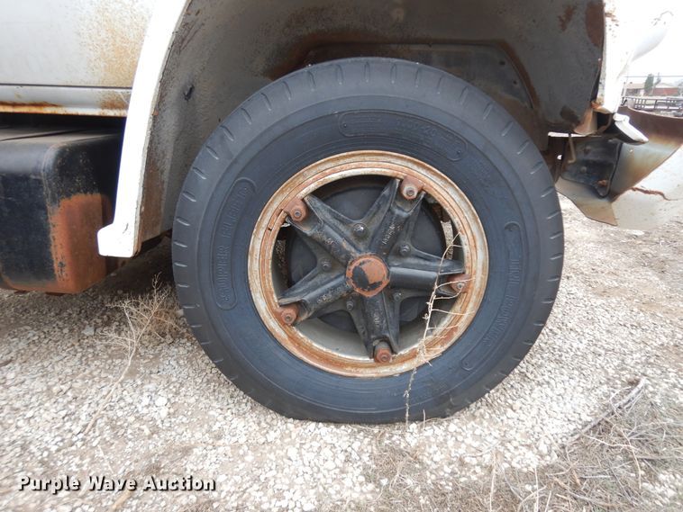 image for item IP9240 1979  Chevrolet C70  seed tender truck