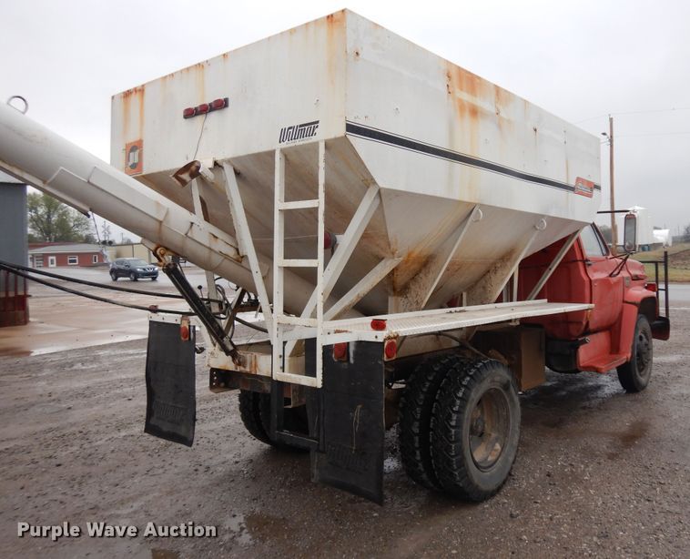 image for item IP9243 1978 Chevrolet C65  fertilizer delivery truck