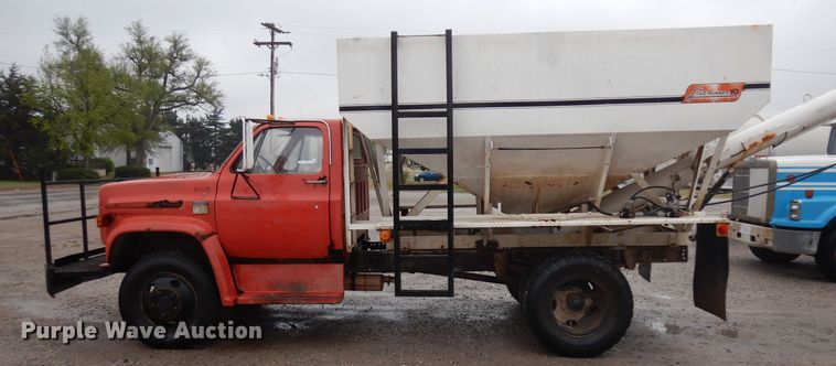 image for item IP9243 1978 Chevrolet C65  fertilizer delivery truck