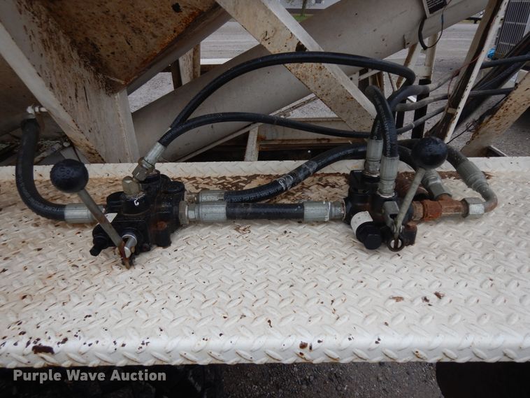 image for item IP9243 1978 Chevrolet C65  fertilizer delivery truck