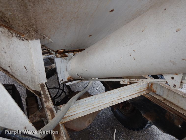 image for item IP9243 1978 Chevrolet C65  fertilizer delivery truck