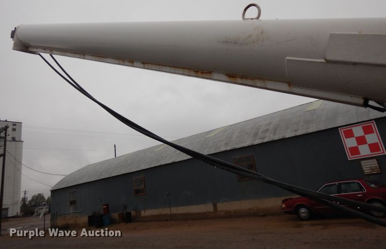 image for item IP9243 1978 Chevrolet C65  fertilizer delivery truck