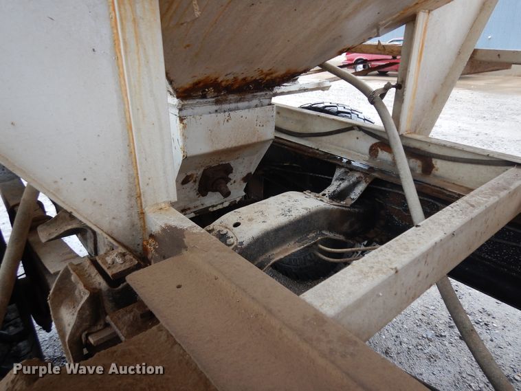 image for item IP9243 1978 Chevrolet C65  fertilizer delivery truck