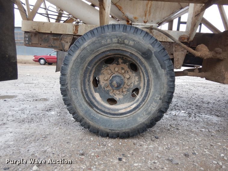 image for item IP9243 1978 Chevrolet C65  fertilizer delivery truck