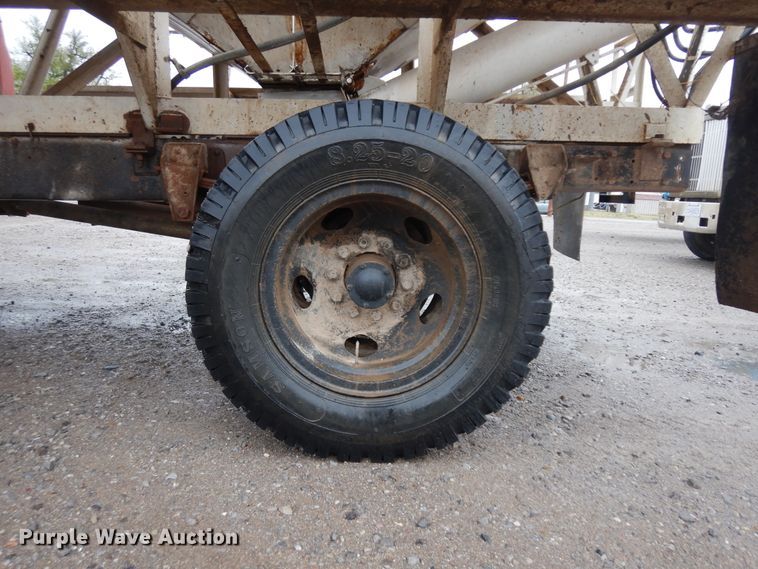 image for item IP9243 1978 Chevrolet C65  fertilizer delivery truck