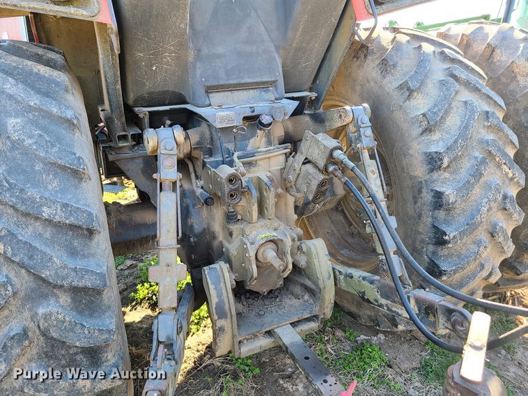 image for item IQ9123 International 6588  4WD tractor