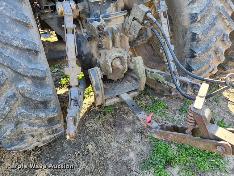 image for item IQ9123 International 6588  4WD tractor