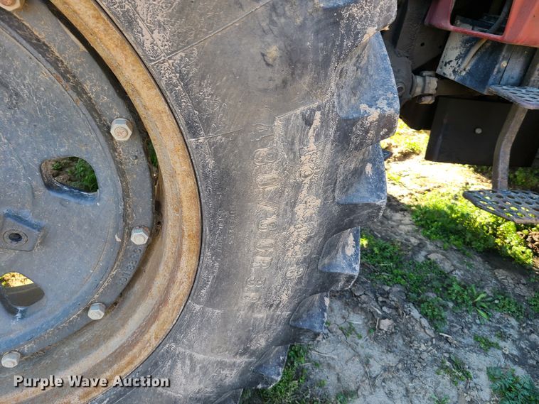 image for item IQ9123 International 6588  4WD tractor