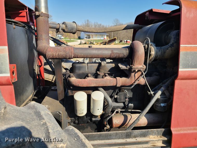 image for item IQ9123 International 6588  4WD tractor